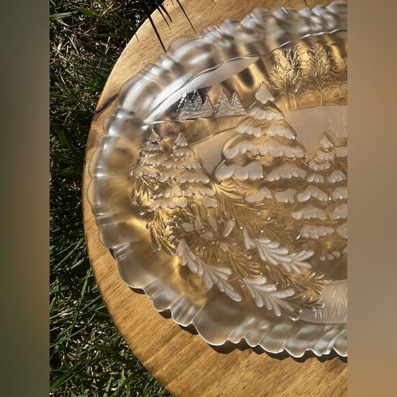 Mikasa Frosted Glass Winter Dream Serving Platter Holiday Christmas Deer & Trees - Picture 9 of 15